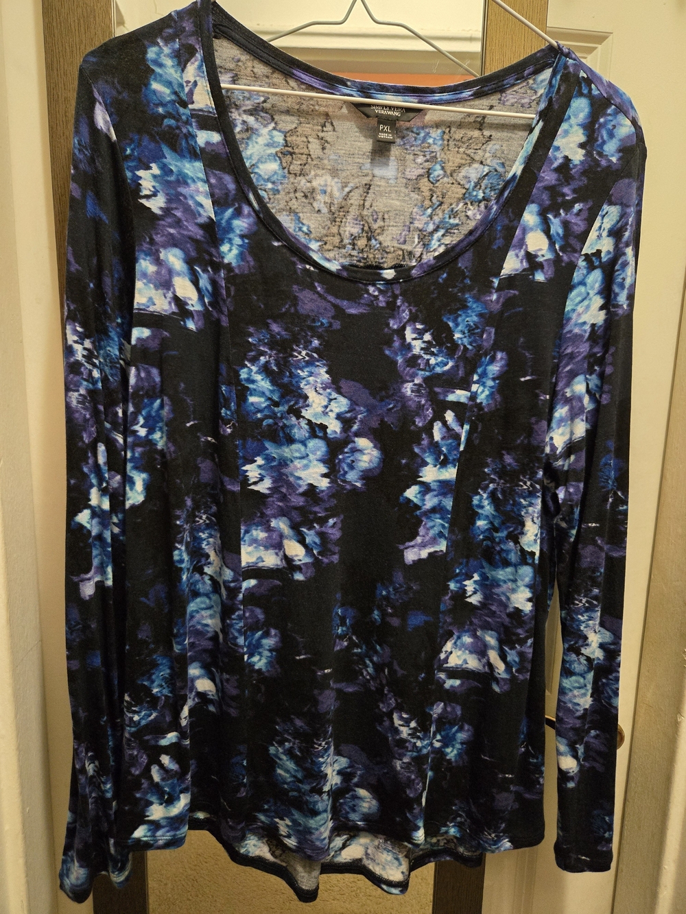 Simply Vera Vera Wang Blue & Black Abstract Scoop-Neck Long Sleeve Top